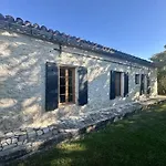 Detached Rural Barn With Private Pool *