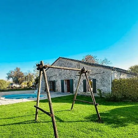 Detached Rural Barn With Private Pool Feriehus *