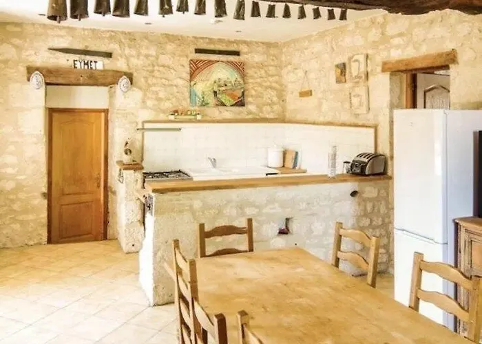 펜션 Detached Rural Barn With Private Pool